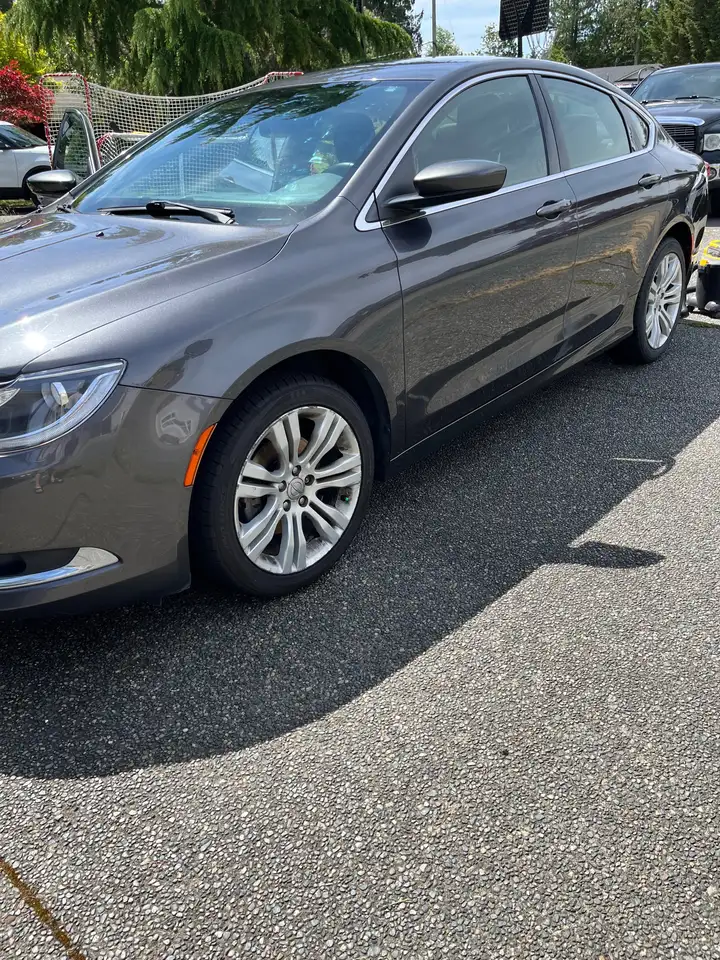 2015 Chrysler 200