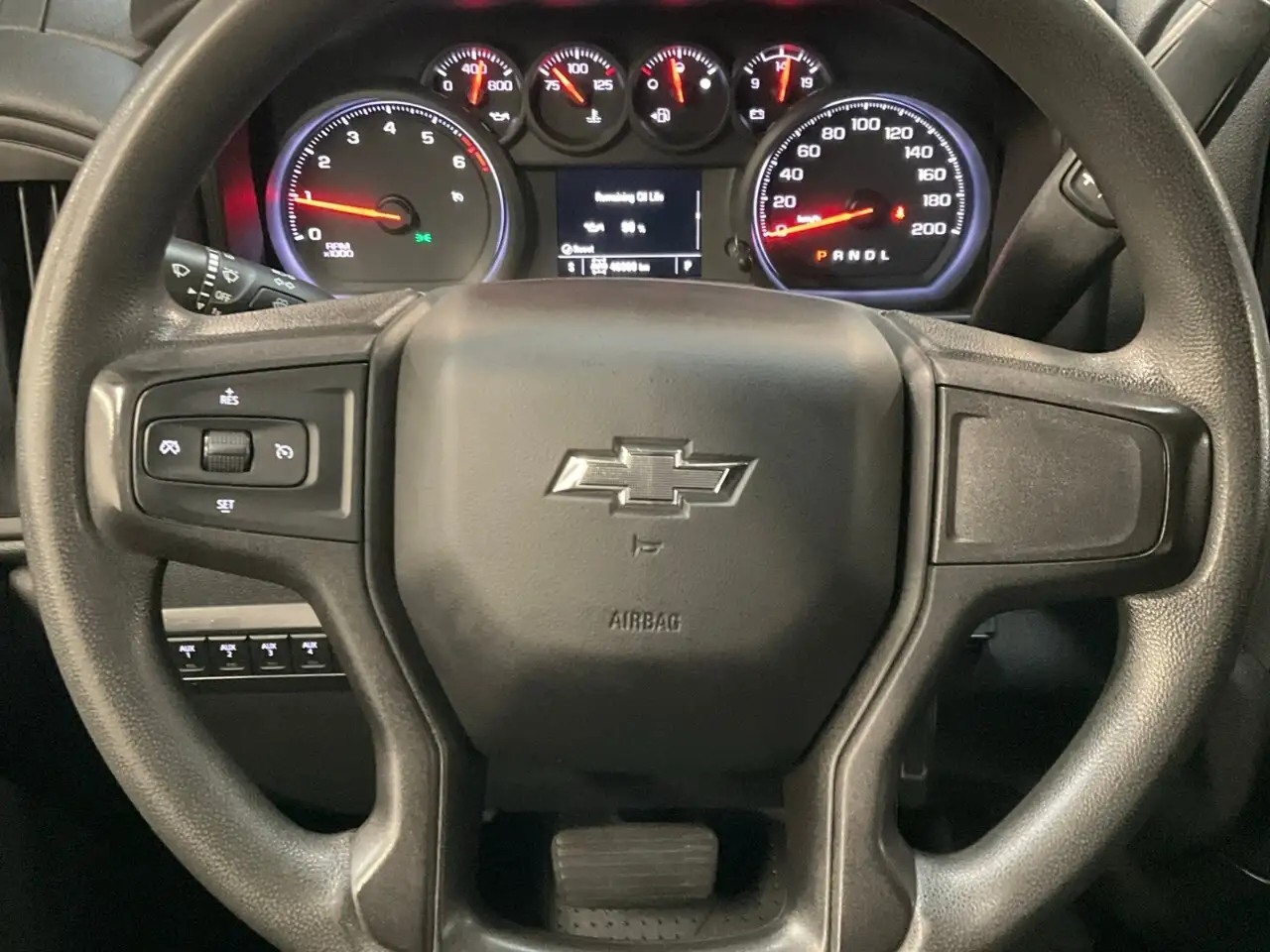 Chevrolet Silverado 1500 снимка Chevrolet Silverado 1500