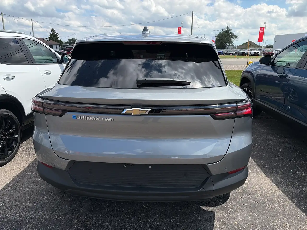 Chevrolet Equinox photo Chevrolet Equinox