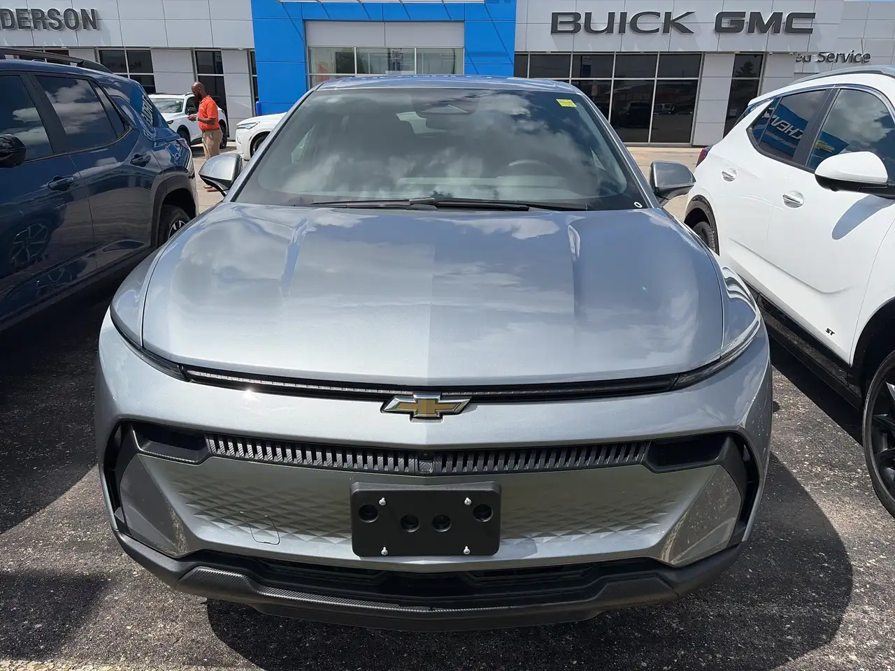 Chevrolet Equinox photo Chevrolet Equinox