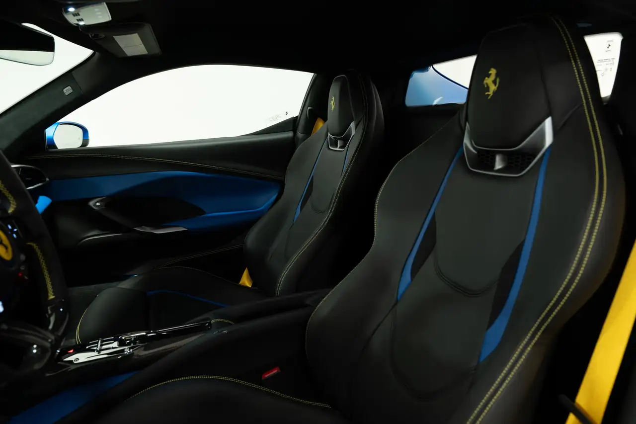 Ferrari 296 GTB снимка Ferrari 296 GTB