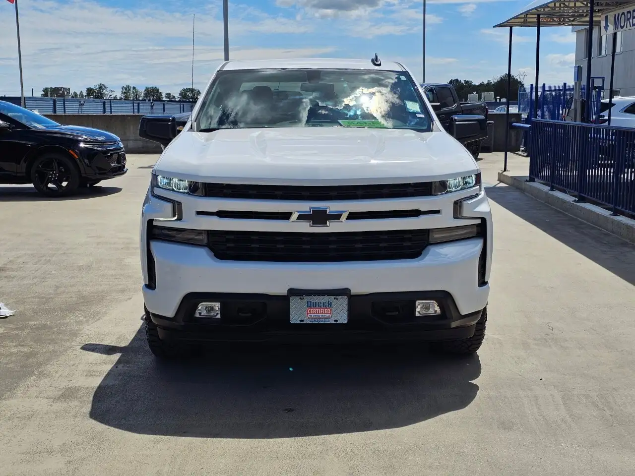 Chevrolet Silverado 1500 photo Chevrolet Silverado 1500