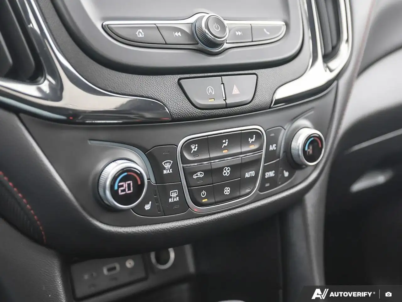 Chevrolet Equinox снимка Chevrolet Equinox