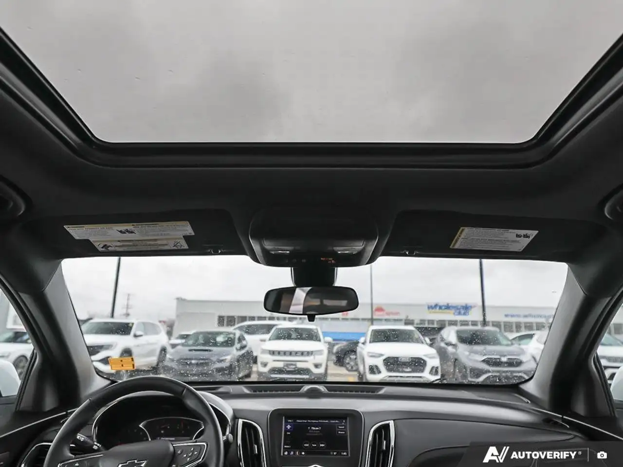 Chevrolet Equinox снимка Chevrolet Equinox
