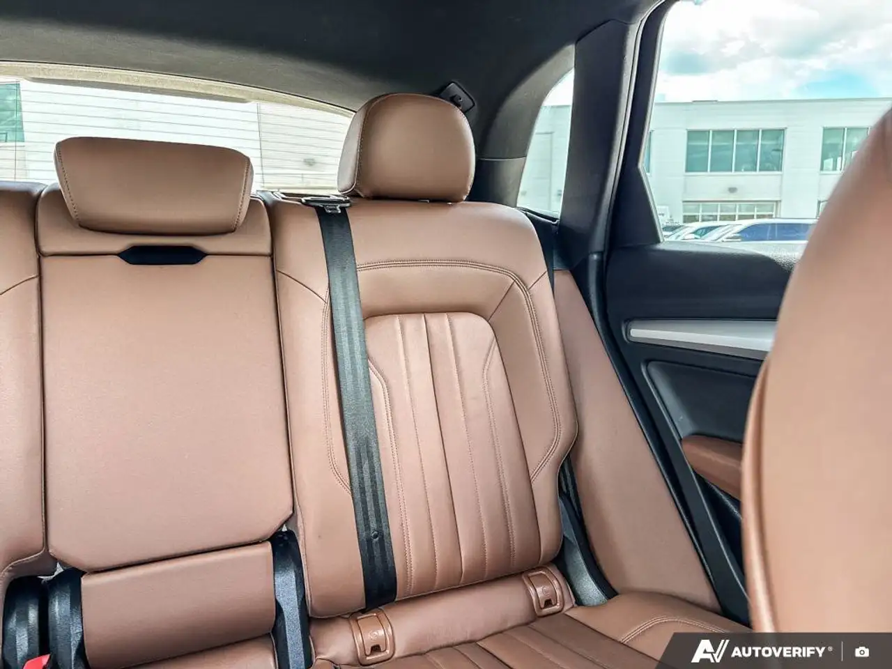 Audi Q5 снимка Audi Q5