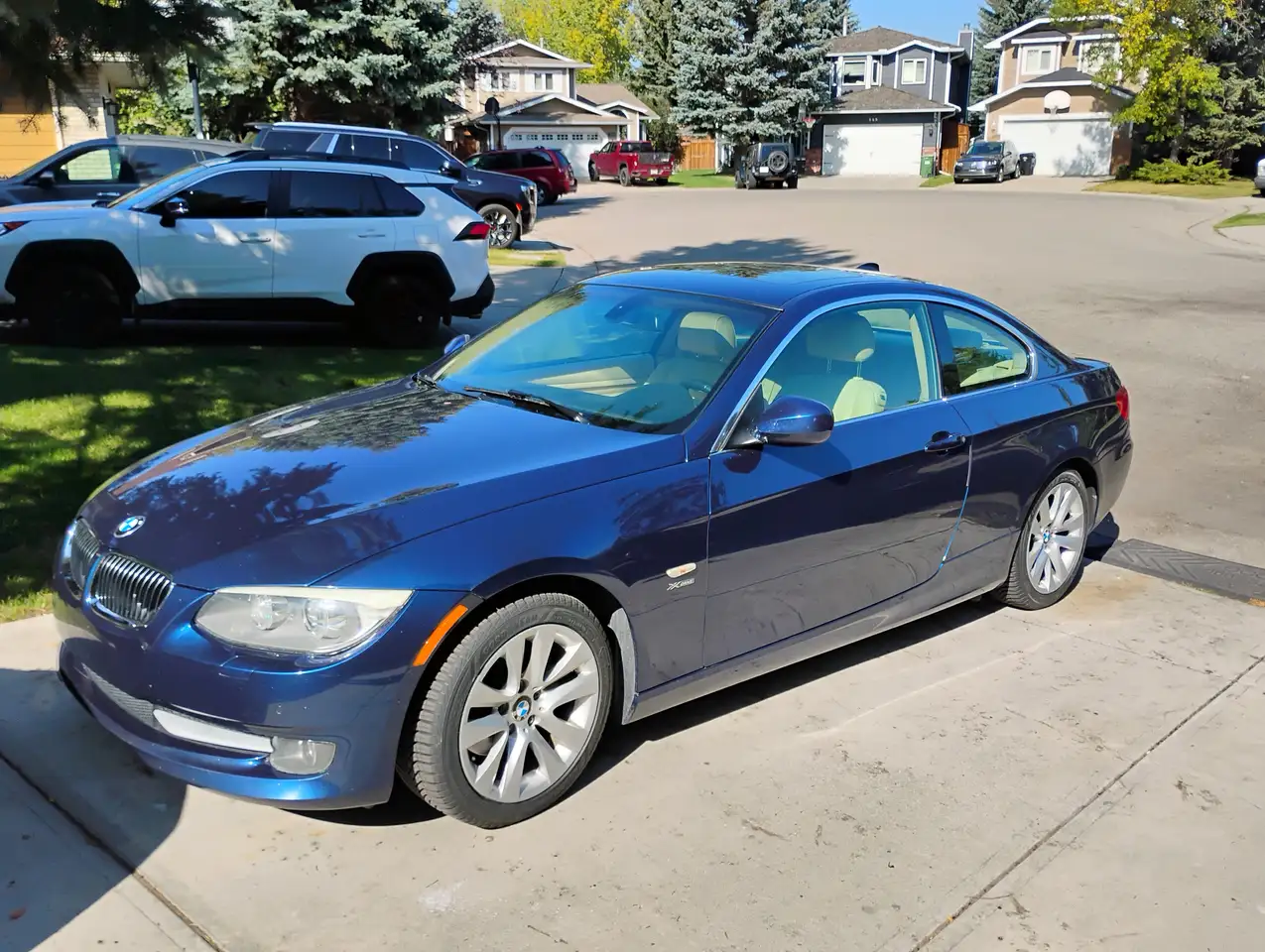 BMW 3 Series photo BMW 3 Series