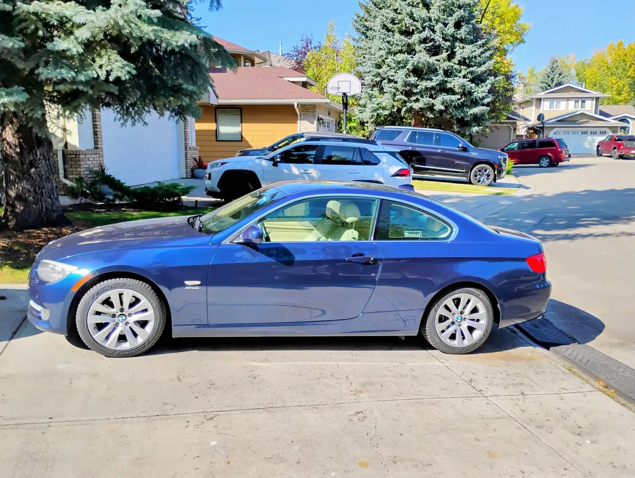 BMW 3 Series photo BMW 3 Series