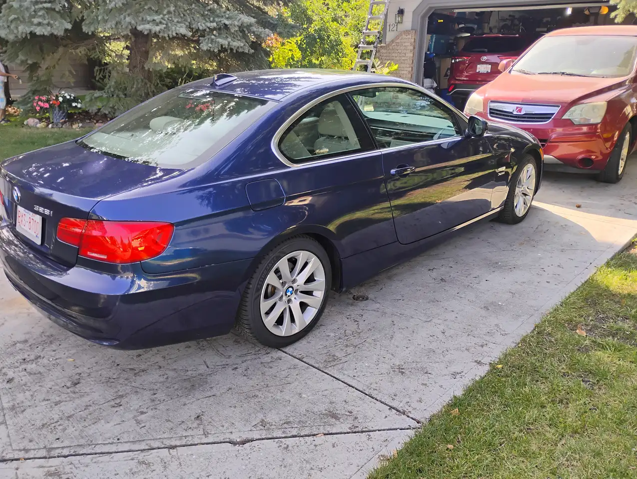 BMW 3 Series photo BMW 3 Series