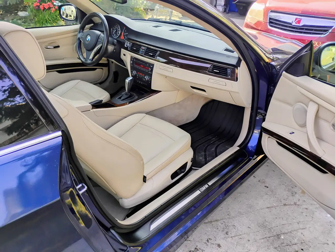 BMW 3 Series photo BMW 3 Series