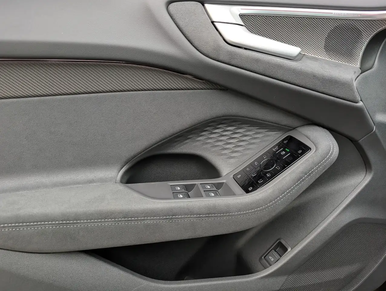 Audi S5 снимка Audi S5