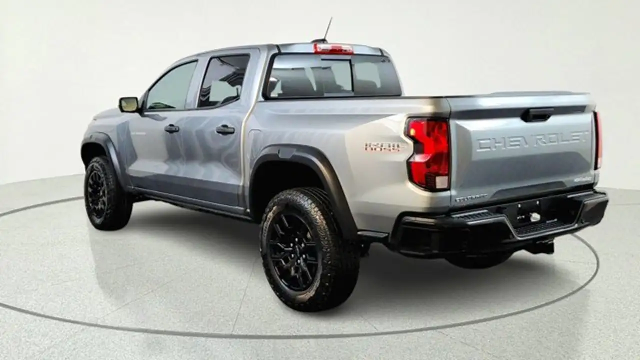 Chevrolet Colorado снимка Chevrolet Colorado