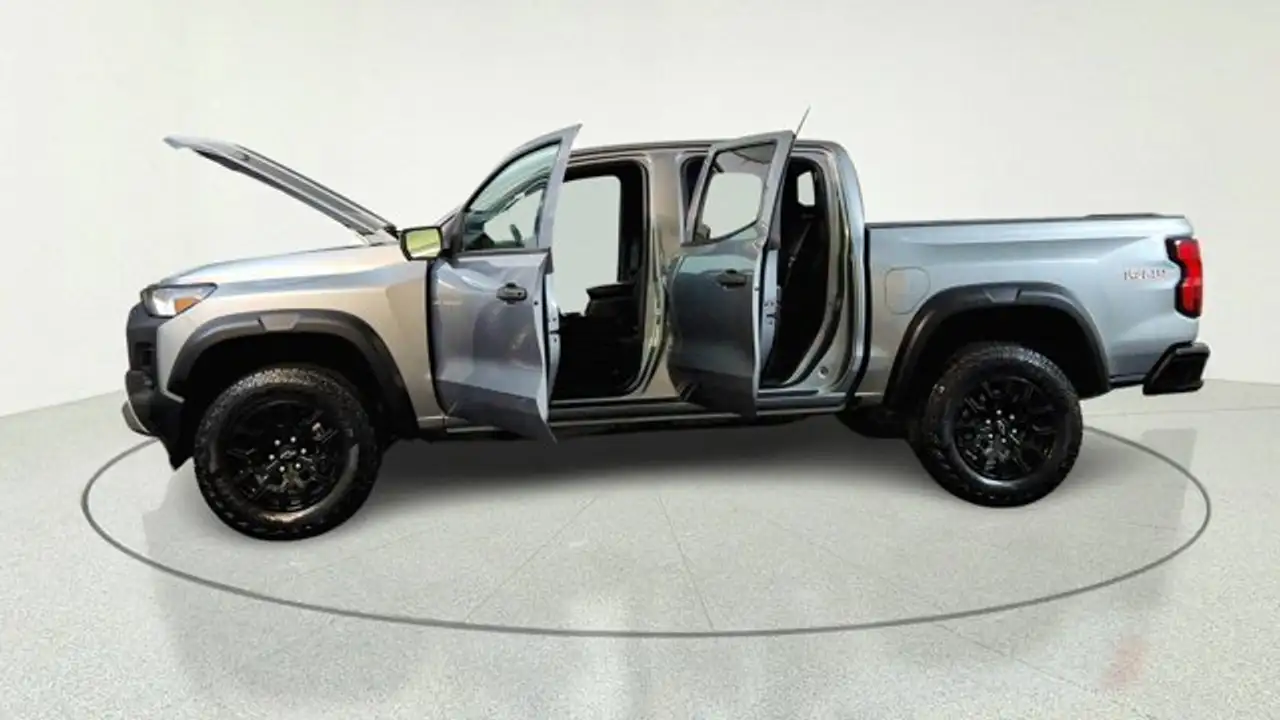 Chevrolet Colorado снимка Chevrolet Colorado