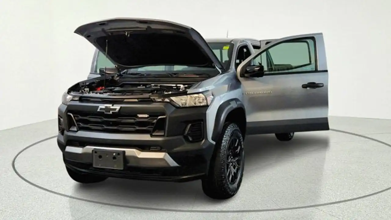 Chevrolet Colorado снимка Chevrolet Colorado