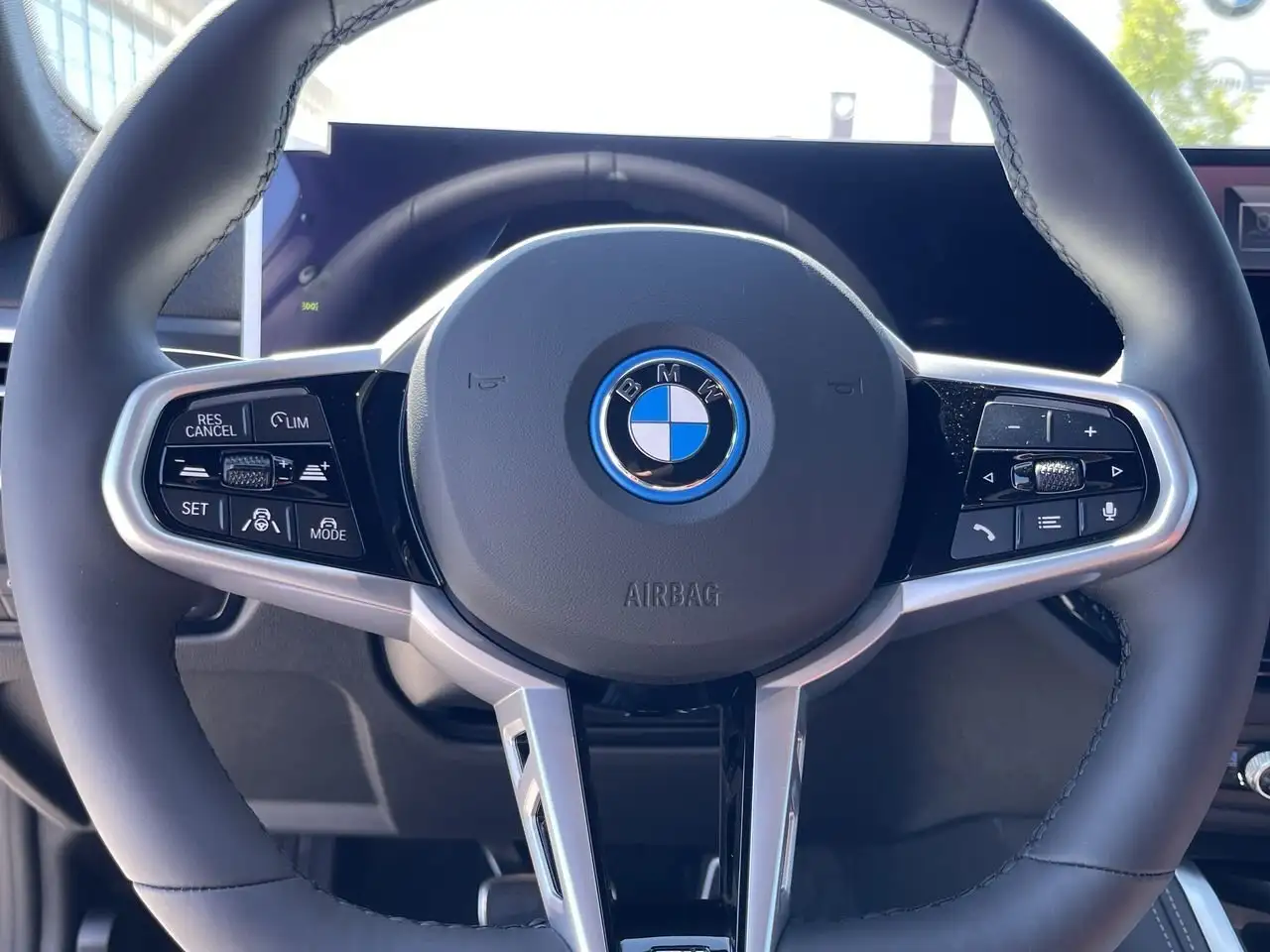 BMW i4 снимка BMW i4