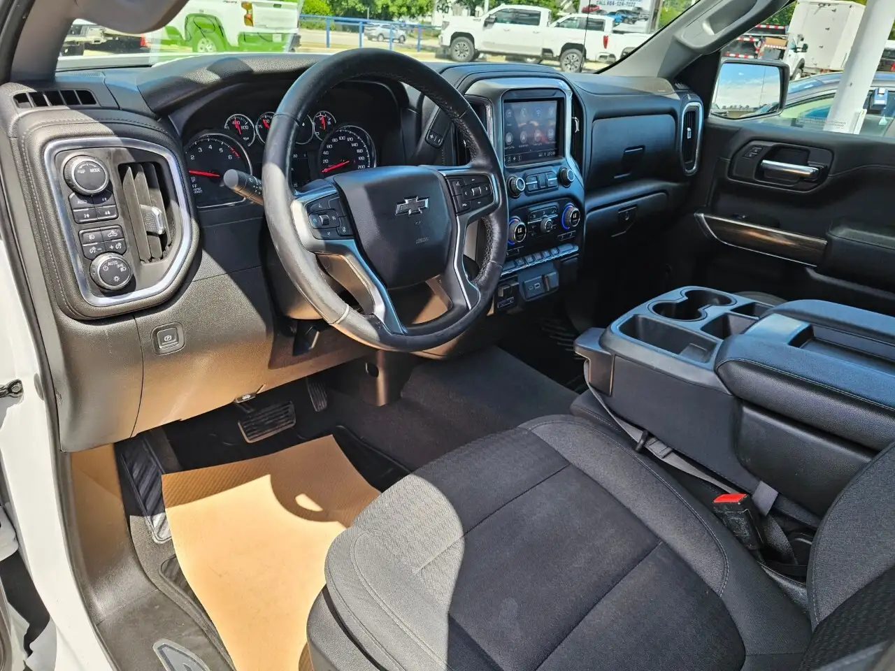 Chevrolet Silverado 1500 photo Chevrolet Silverado 1500