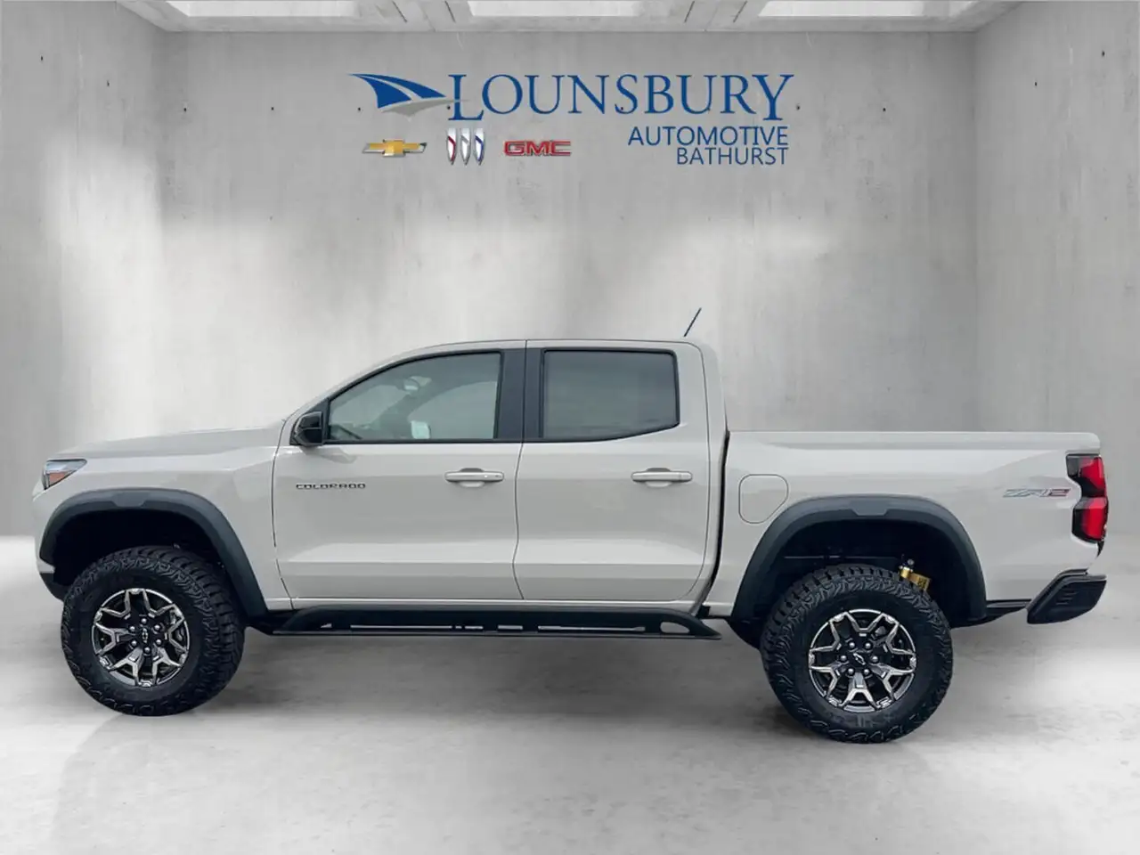 Chevrolet Colorado снимка Chevrolet Colorado