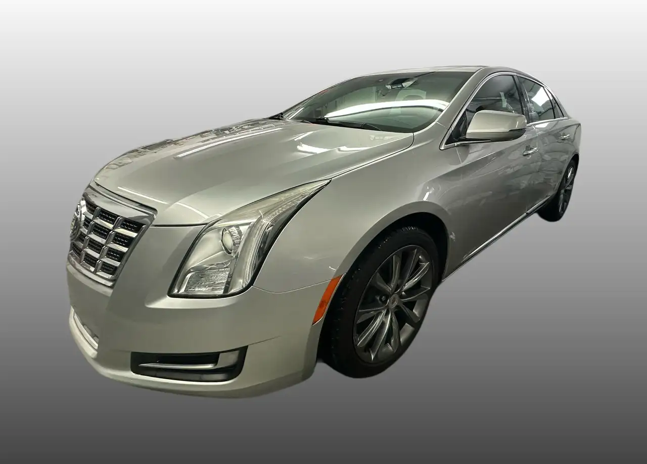 Cadillac XTS photo Cadillac XTS