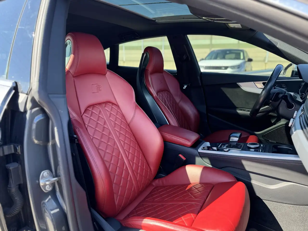 Audi S5 снимка Audi S5