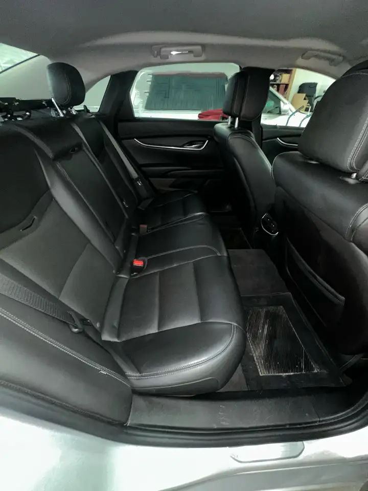 Cadillac XTS photo Cadillac XTS