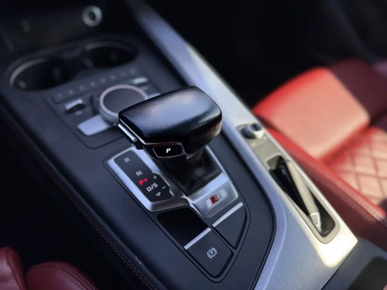 Audi S5 снимка Audi S5