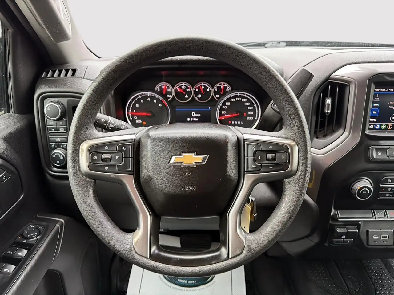 Chevrolet Silverado 1500 снимка Chevrolet Silverado 1500