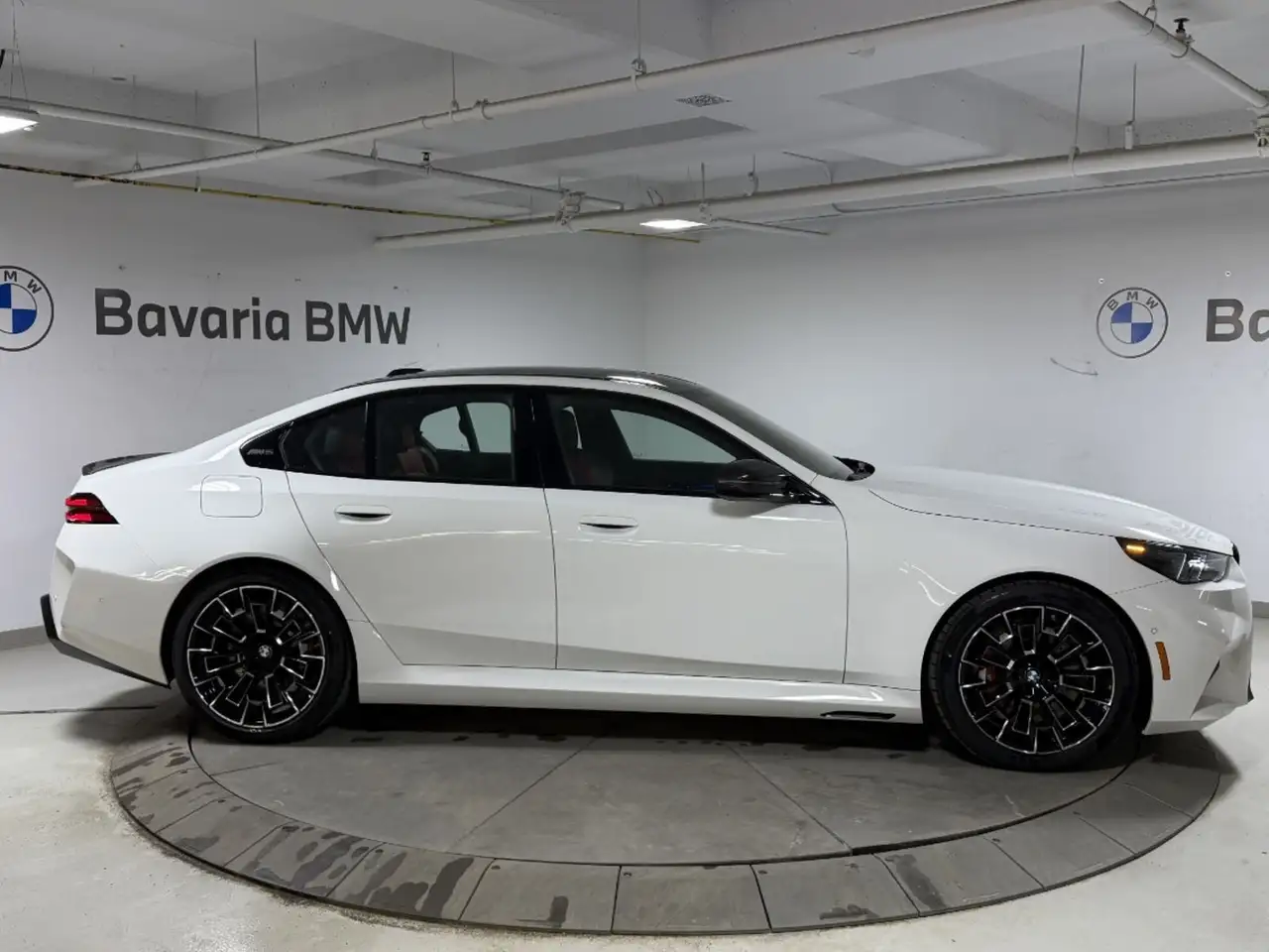 BMW M5 снимка BMW M5