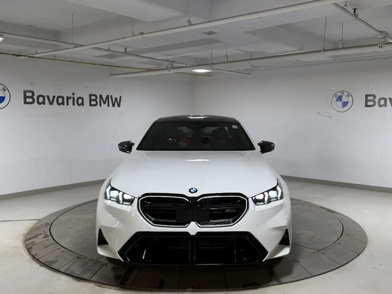 BMW M5 снимка BMW M5