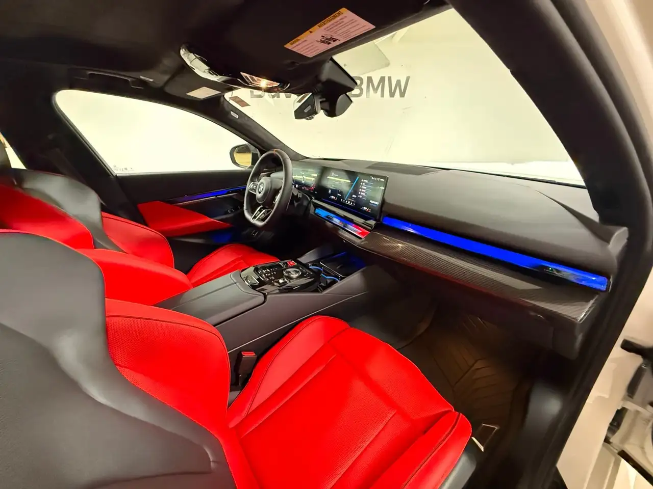 BMW M5 снимка BMW M5