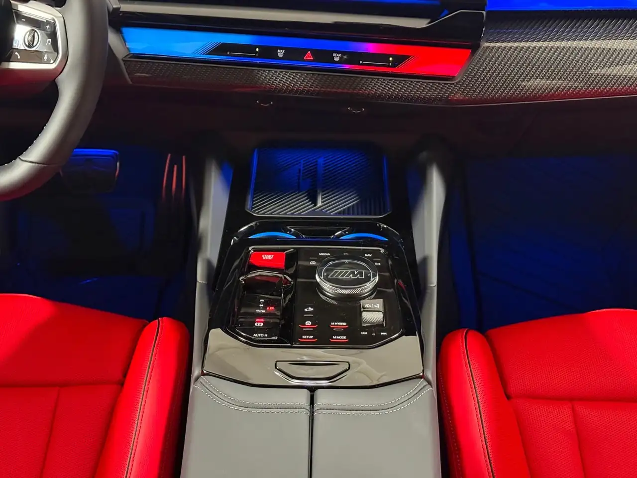BMW M5 снимка BMW M5