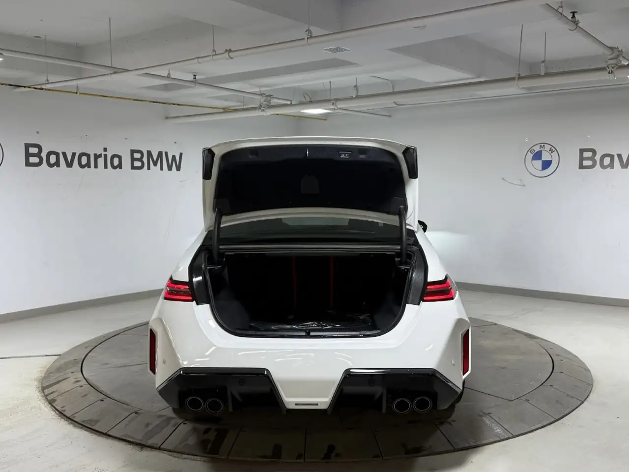 BMW M5 снимка BMW M5