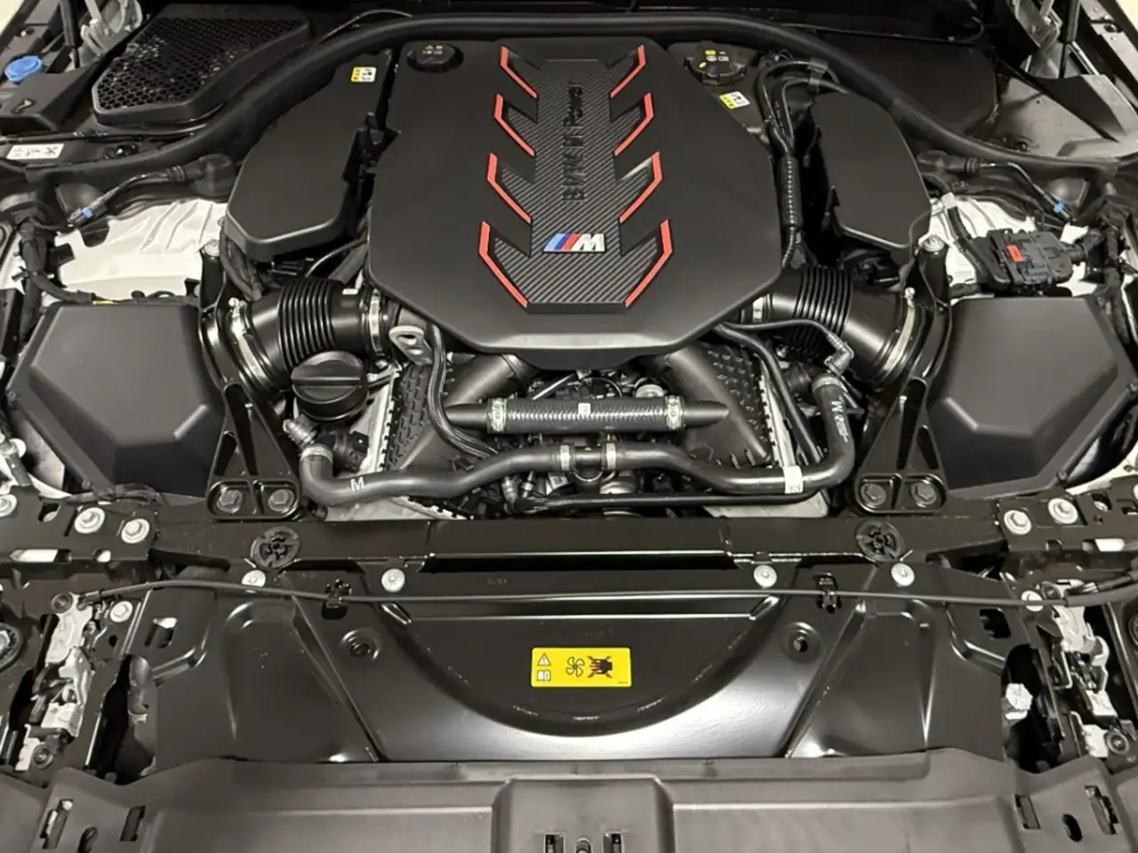 BMW M5 снимка BMW M5