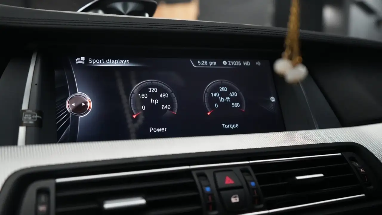 BMW M5 photo BMW M5
