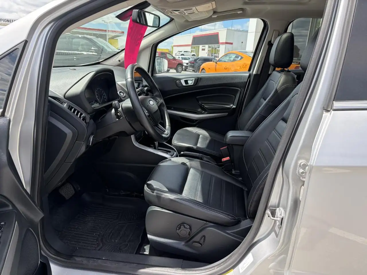 Ford EcoSport снимка Ford EcoSport