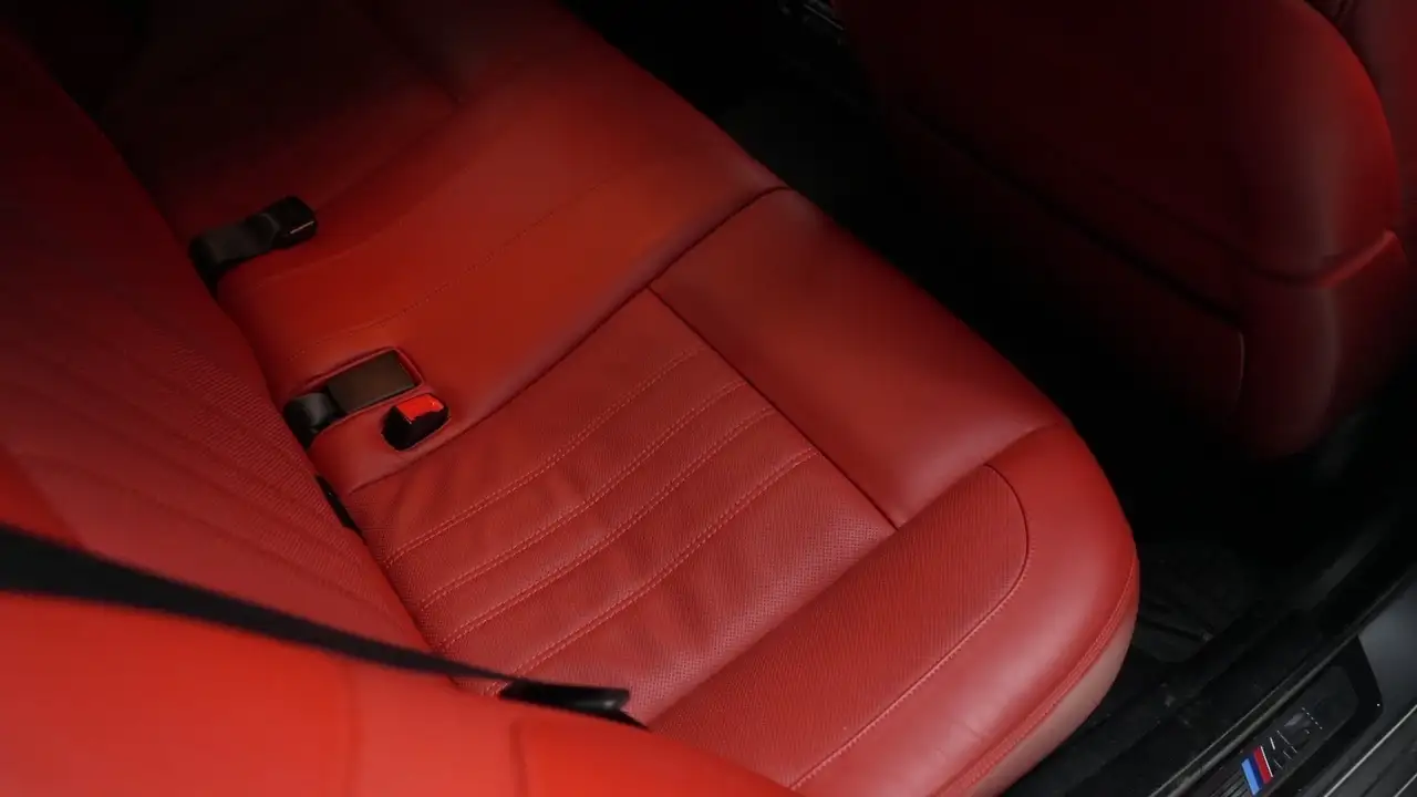 BMW M5 photo BMW M5