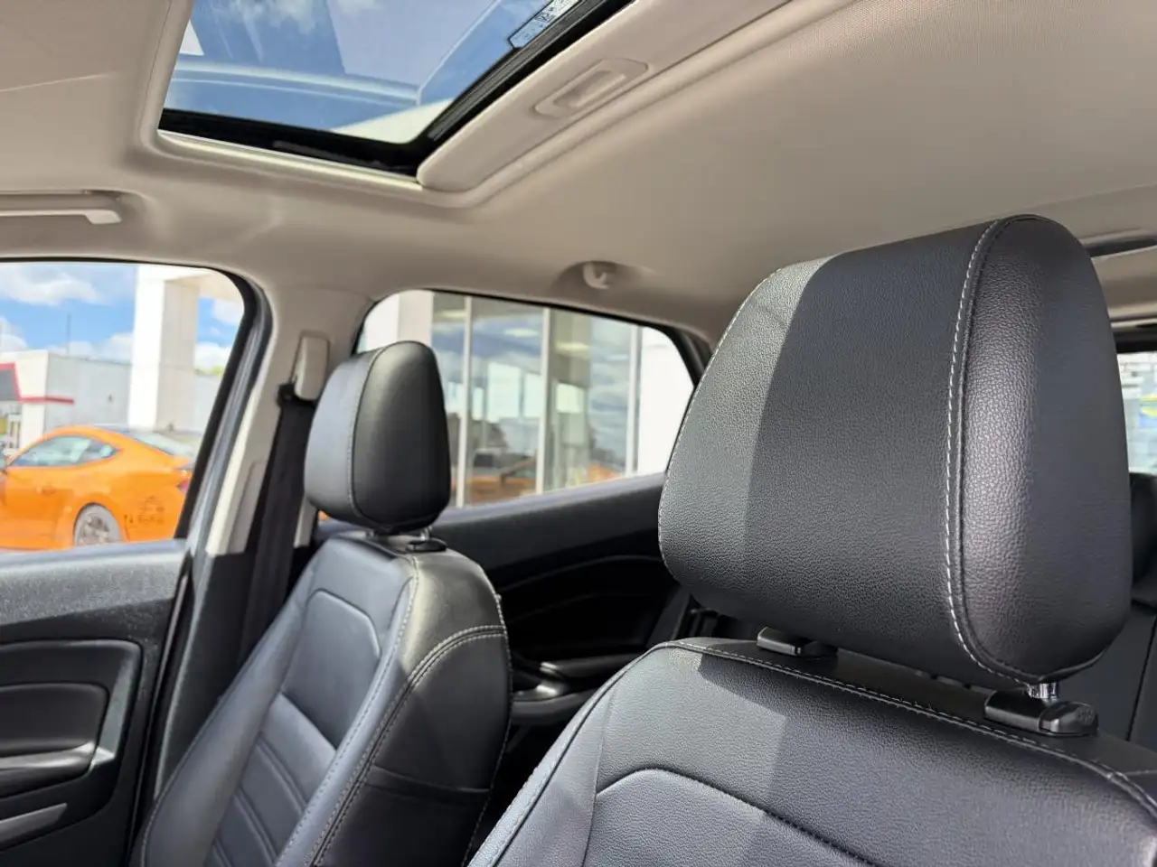 Ford EcoSport снимка Ford EcoSport