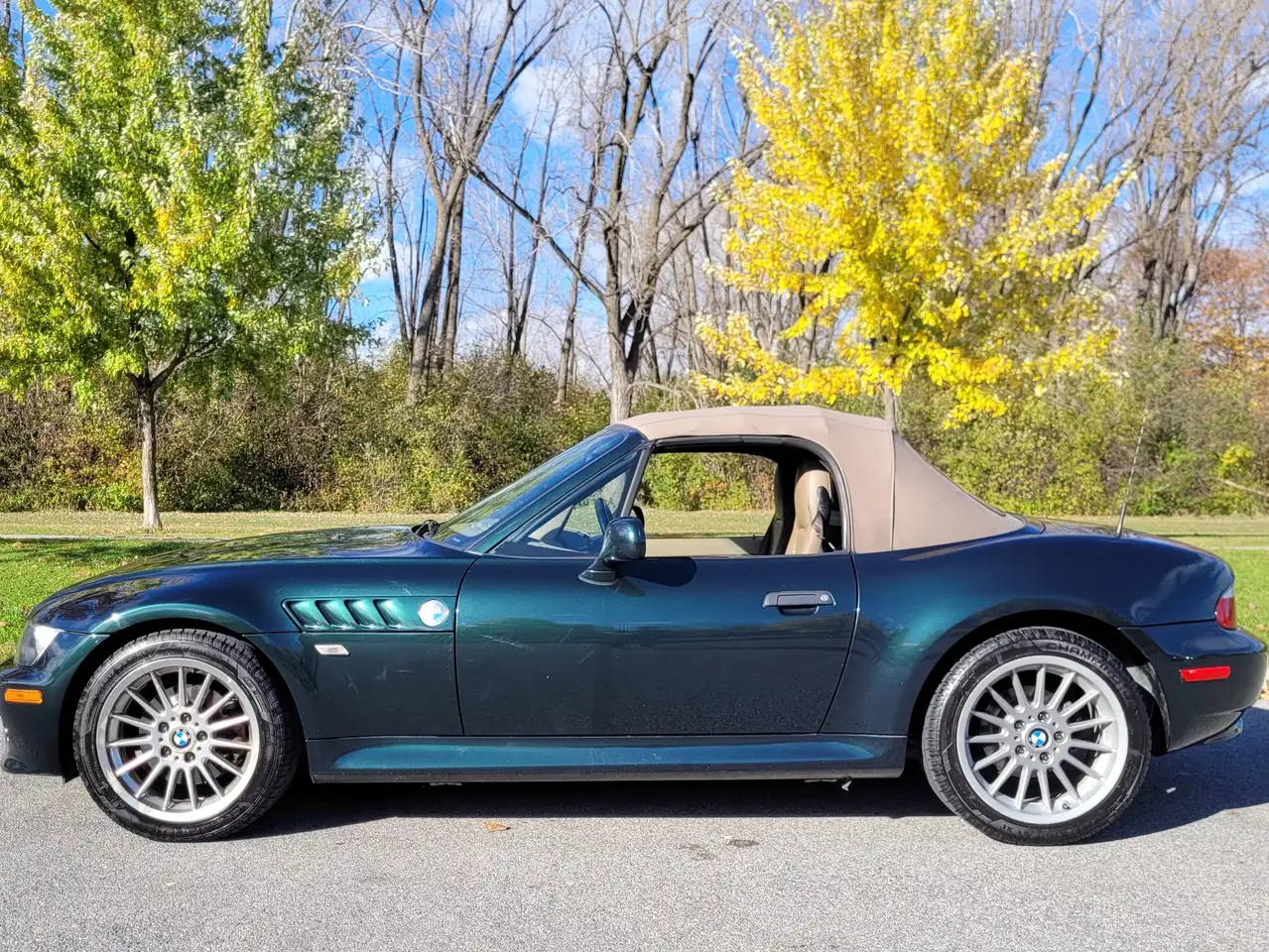 BMW Z3 photo BMW Z3