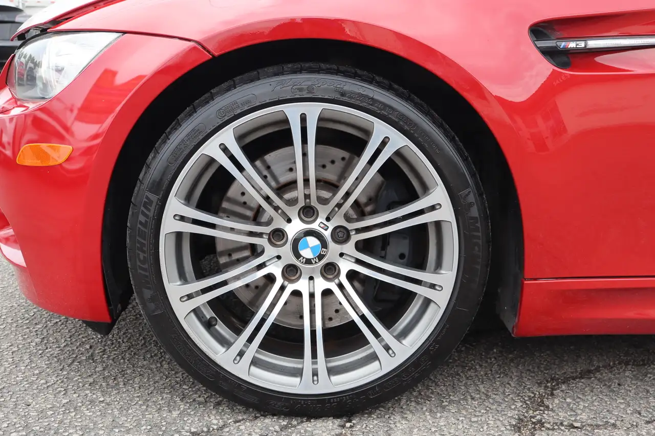 BMW M3 снимка BMW M3