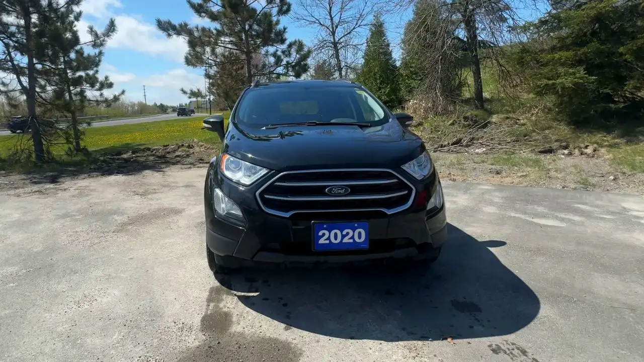 Ford EcoSport снимка Ford EcoSport