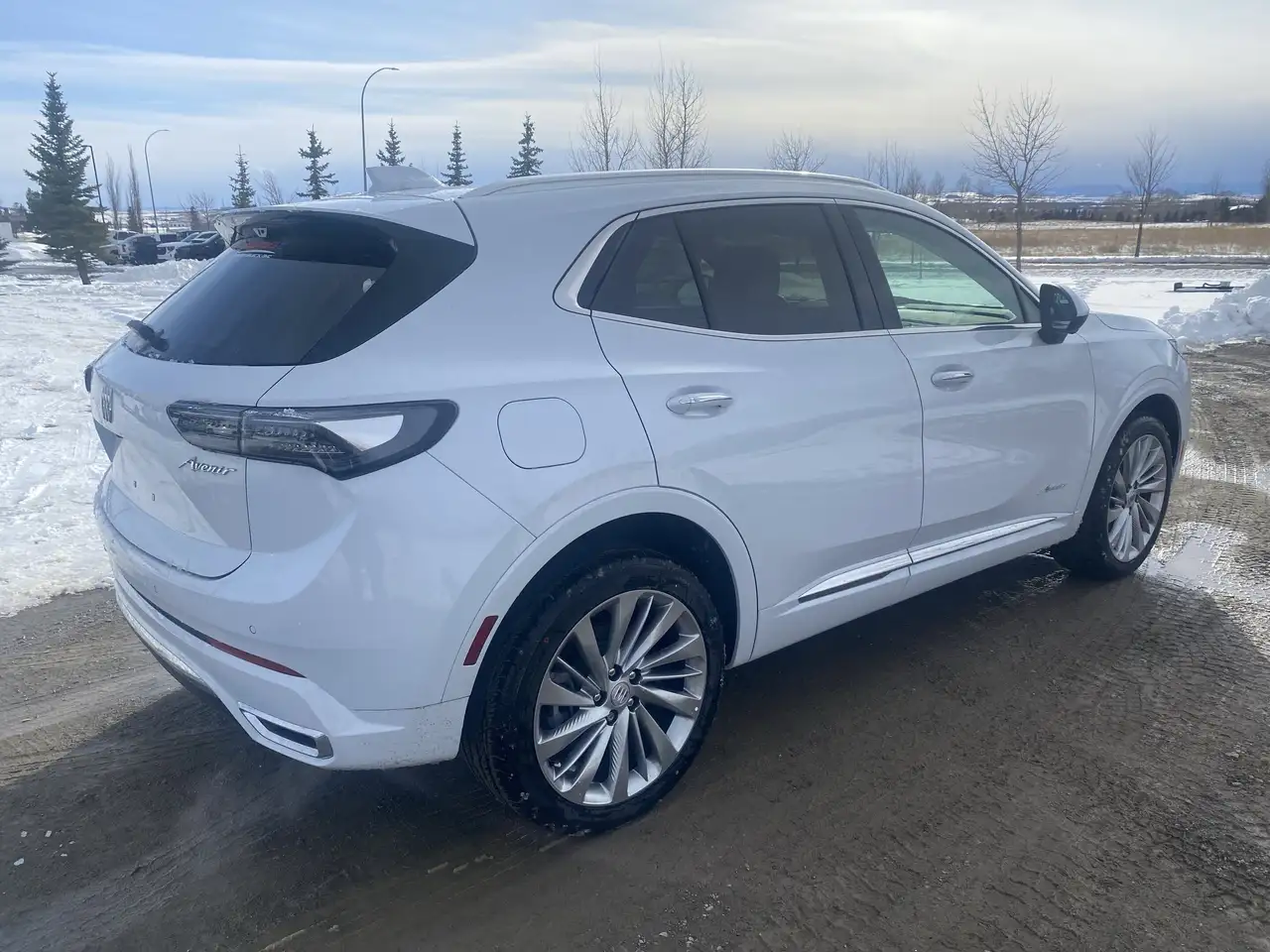 Buick Envision photo Buick Envision