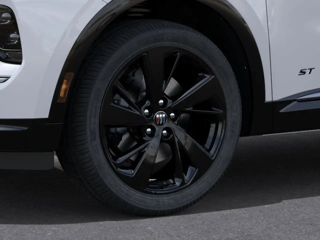 Buick Envision photo Buick Envision