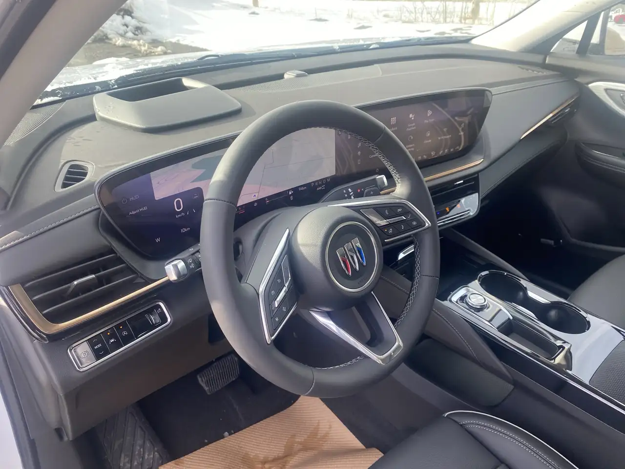 Buick Envision photo Buick Envision