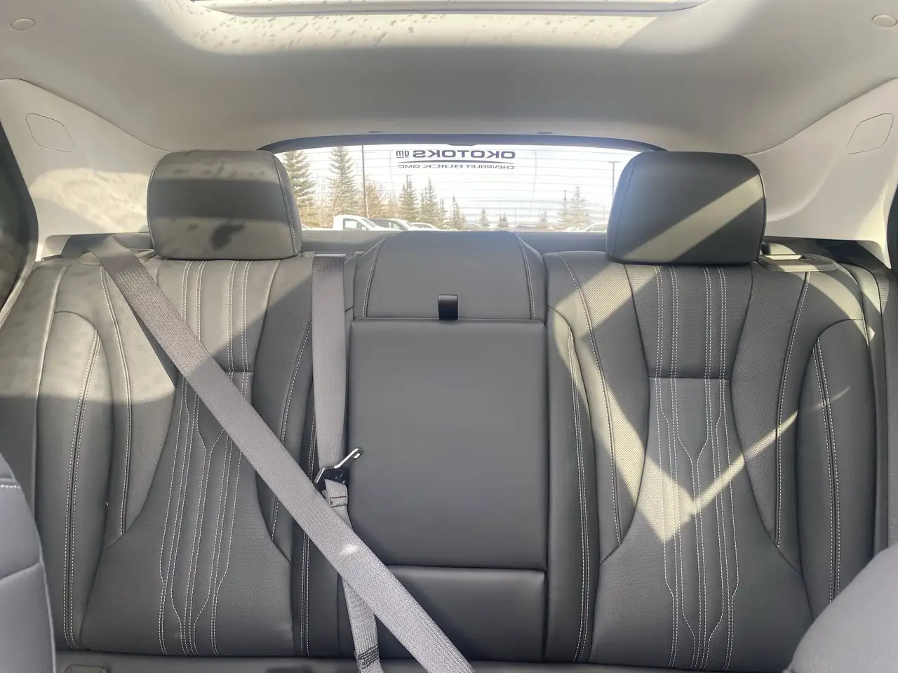Buick Envision photo Buick Envision