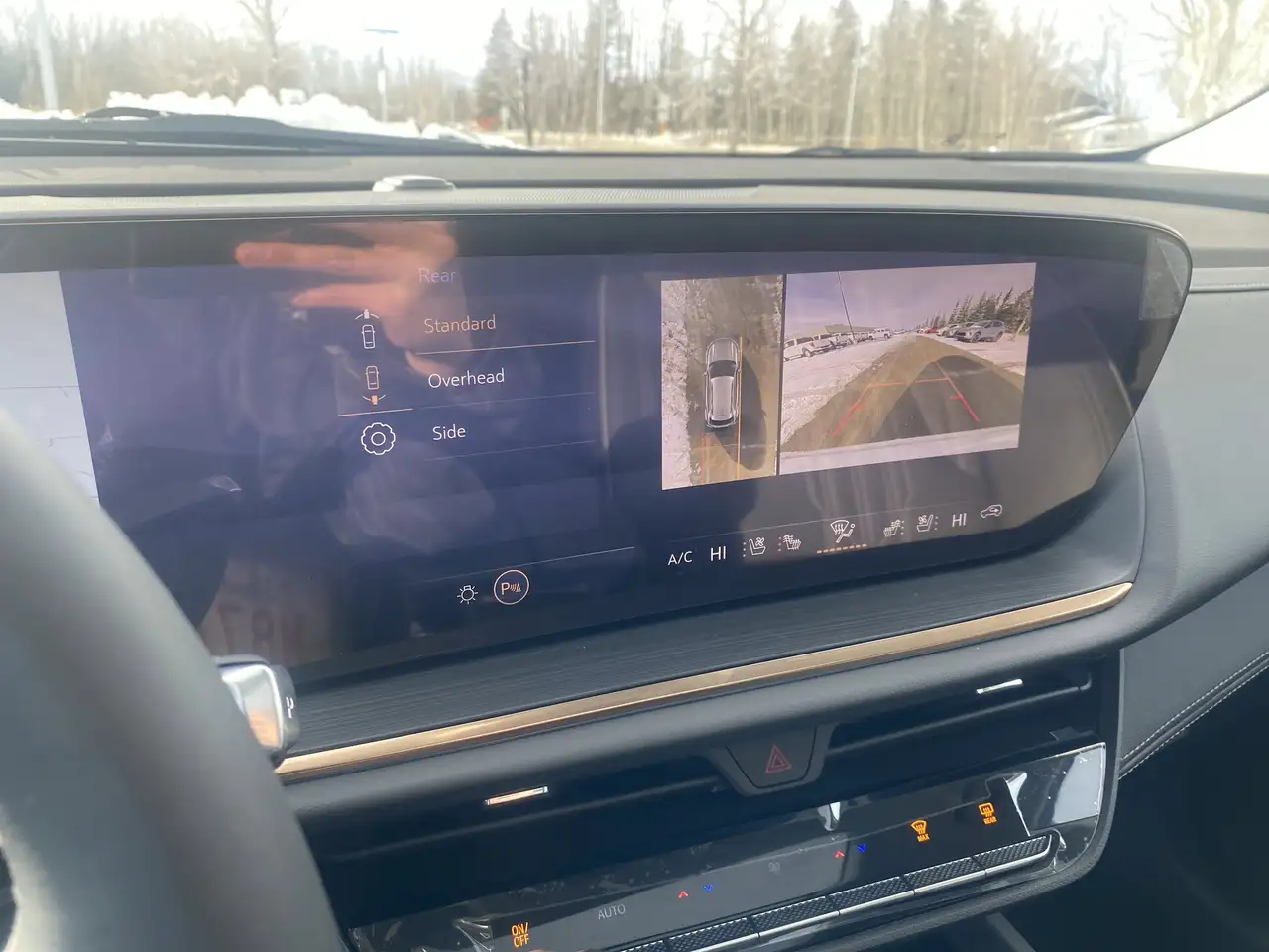 Buick Envision photo Buick Envision