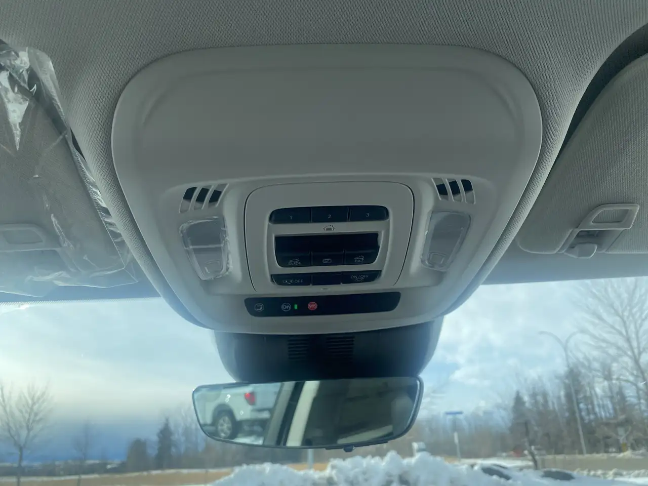 Buick Envision photo Buick Envision