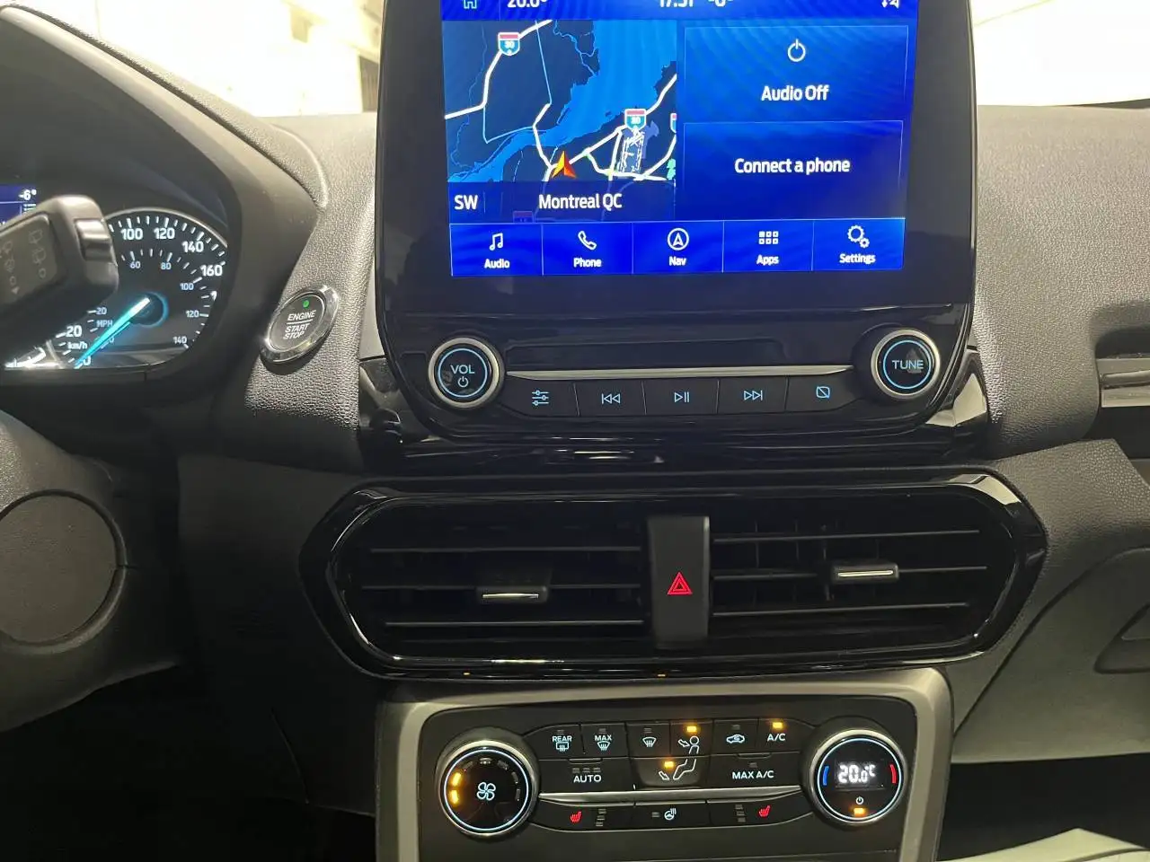 Ford EcoSport снимка Ford EcoSport