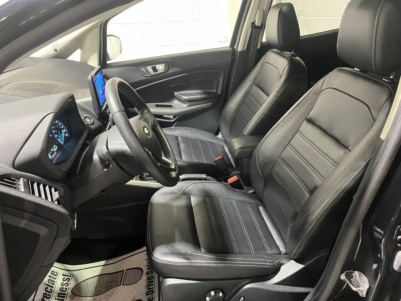 Ford EcoSport снимка Ford EcoSport