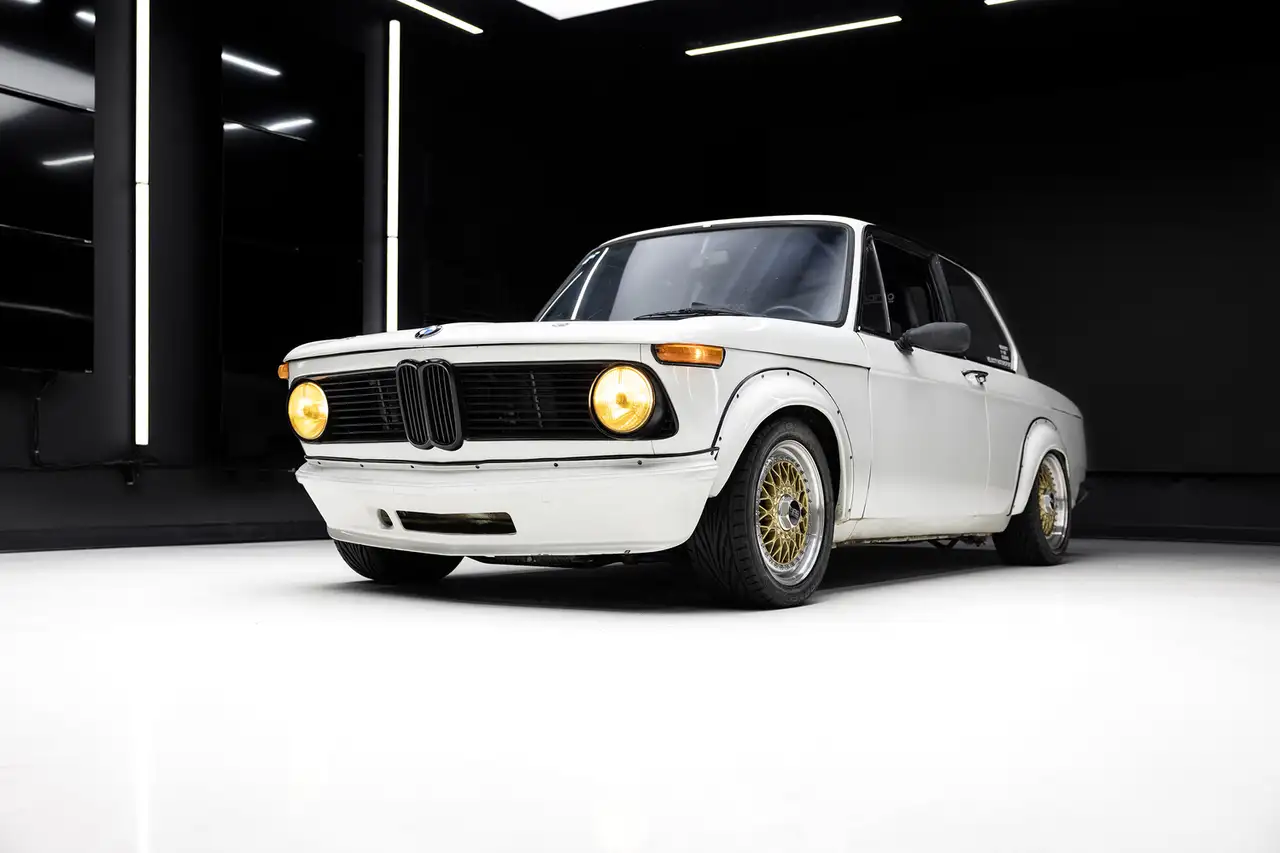 BMW 2002 photo BMW 2002
