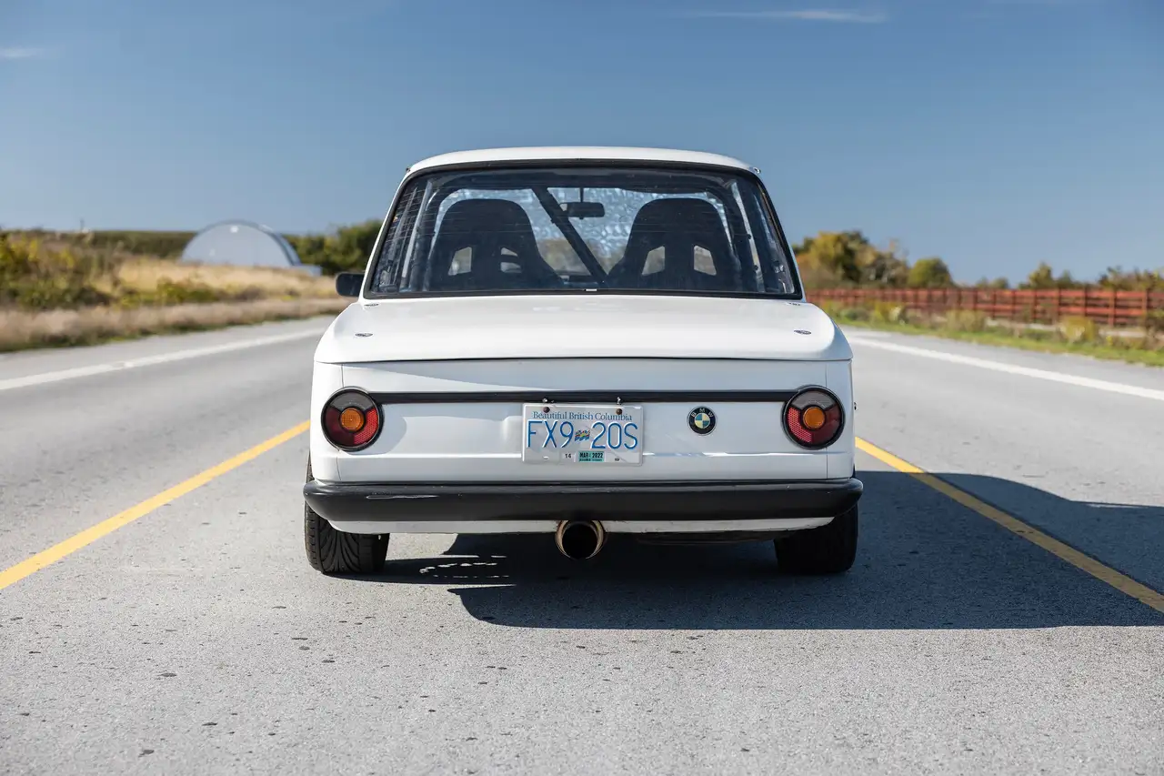 BMW 2002 photo BMW 2002