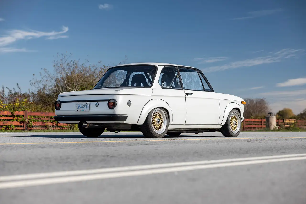 BMW 2002 photo BMW 2002