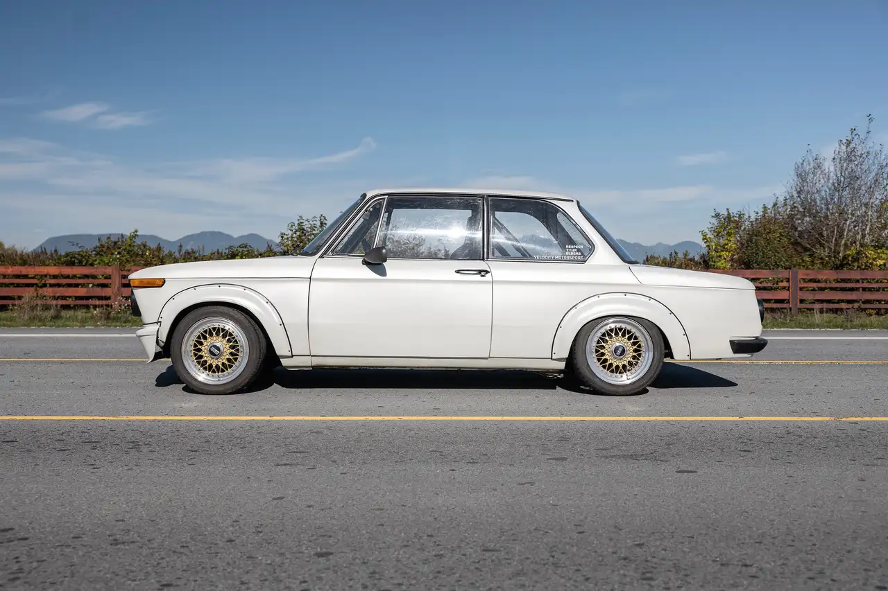 BMW 2002 photo BMW 2002